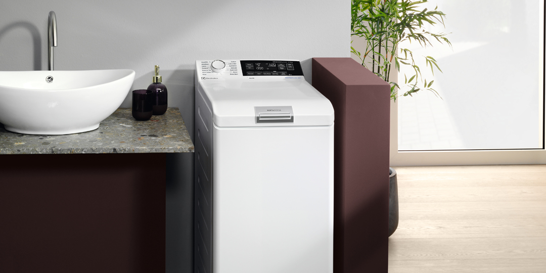 Kompaktný zmäkčovač vody Electrolux