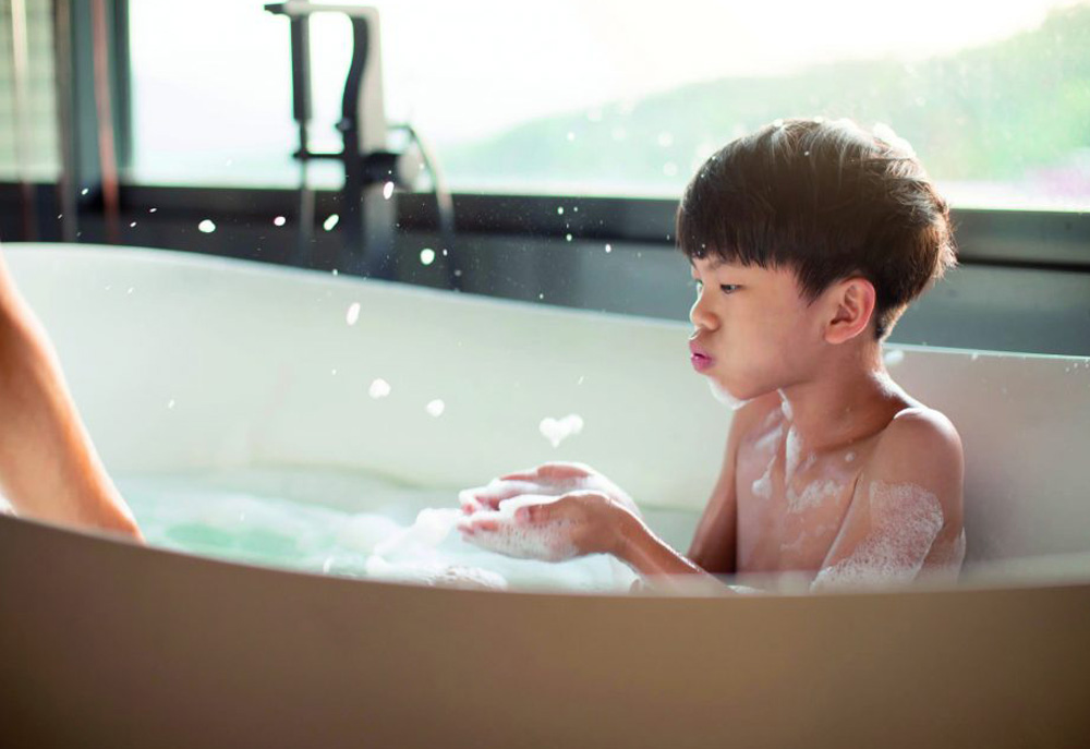 Predstavte si žiarivú kúpeľňu